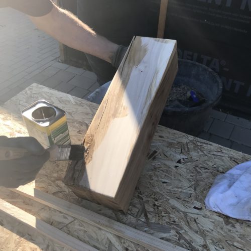 Ulme 15x15 poliert und Behandlung mit Hartholzöl